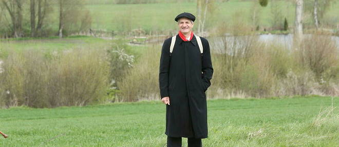 Jean Lassalle, during his walk through France in 2013.