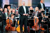 Le chef d’orchestre Valery Gergiev, soutien sans faille de Vladimir Poutine, a été renvoyé de son poste de directeur de l'Orchestre philharmonique de Munich.
