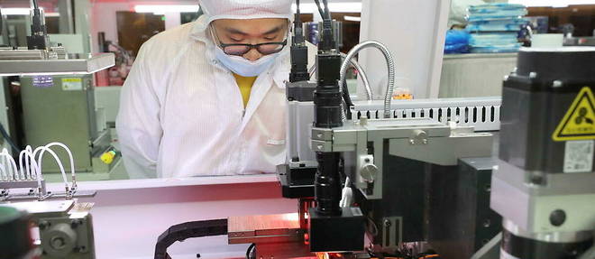 Une usine de semi-conducteurs a Nantong, dans l'est de la Chine.
