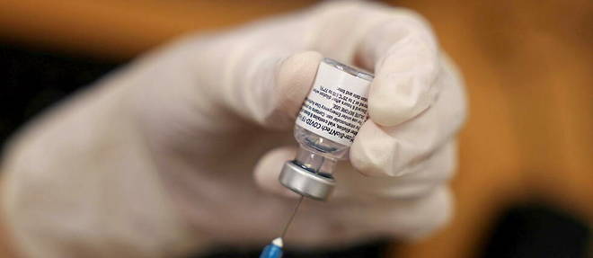 Pfizer et BioNTech ont annonce mardi avoir demande a l'agence americaine des medicaments d'autoriser une dose de rappel supplementaire de leur vaccin contre le Covid-19 chez les personnes de 65 ans et plus. (image d'illustration)
