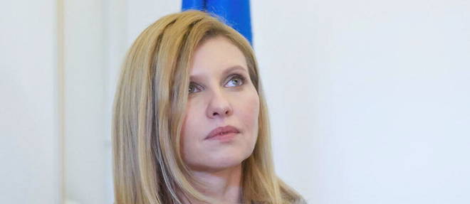 Olena Zelenska, epouse du president ukrainien Volodymyr Zelenski, est la premiere dame d'Ukraine depuis le 20 mai 2019, jour de l'election de son mari.
