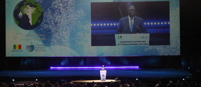 C'est la premiere fois que le Forum mondial de l'eau est organise dans un pays de l'Afrique subsaharienne. Le Senegal en est le pays hote. Son president, Macky Sall, a lance un message fort pour alerter sur la rarefaction de cette ressource. 
