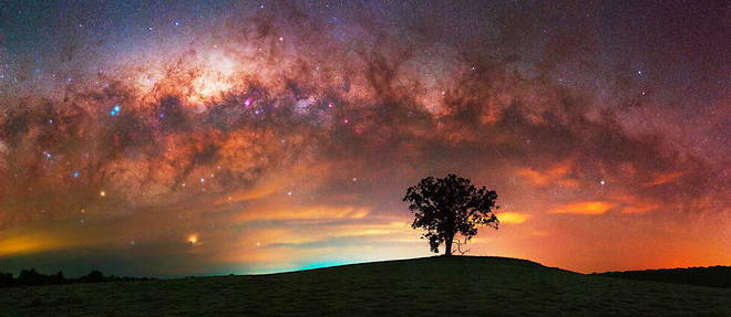 Nuestra galaxia, la Vía Láctea, vista desde la ciudad de Darkan en el suroeste de Australia.