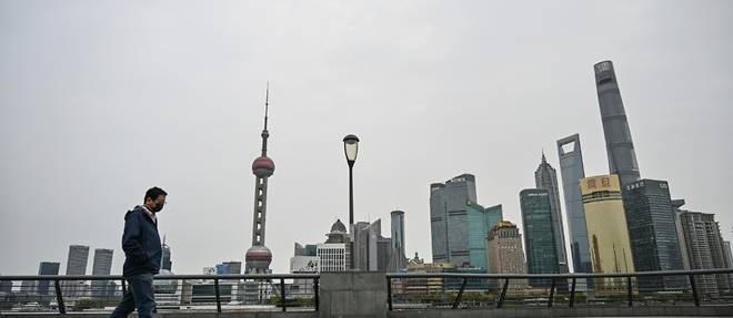 Chine: la moitie de Shanghai confinee pour quatre jours