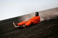 Au Nicaragua, le &quot;volcano boarding&quot;, ou surfer sur les pentes d'un volcan