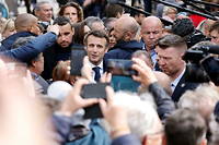 Pr&eacute;sidentielle &ndash; Emmanuel Macron&nbsp;: &laquo;&nbsp;Je suis un challengeur&nbsp;&raquo;