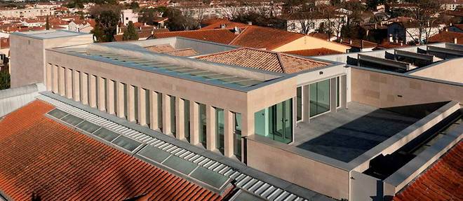  Bain de lumière à tous les niveaux du nouveau musée d’Art moderne de Céret grâce à une extension en belvédère de 1 300 mètres carrés. 
