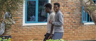 Depuis 2019, le Rwanda accueille un programme du Haut-Commissariat des Nations unies avec plusieurs centaines de candidats à l’asile, principalement originaires de la Corne de l’Afrique.
