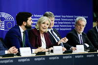 Le Parlement europ&eacute;en va recouvrer les sommes &laquo;&nbsp;ind&ucirc;ment&nbsp;&raquo; vers&eacute;es&nbsp;&agrave; Marine Le Pen