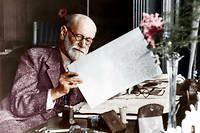 Sigmund Freud, le père de la psychanalyse, a été le premier à théoriser le lapsus. Ici, dans son bureau londonien, vers 1938-1939.

