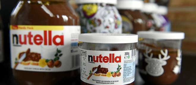 Plusieurs pots de Nutella ont suscite l'inquietude de consommateurs apres la decouverte de bulles blanchatres. (image d'illustration)<br />

