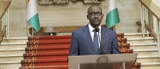 Le secrétaire général de la présidence, Abdourahmane Cissé, a lu, ce mercredi, la déclaration listant les membres du nouveau gouvernement ivoirien.
