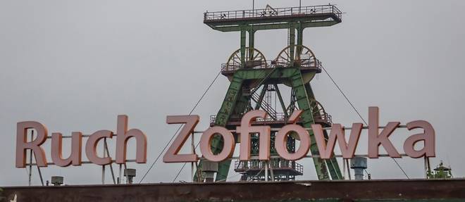 Nouvel accident minier en Pologne: dix mineurs disparus dont quatre localises