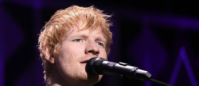 Ed Sheeran a devoile samedi un nouveau clip pour illustrer son single << 2 step >> en featuring avec Lil Baby, qui a ete tourne a Kiev avant le debut de la guerre.
