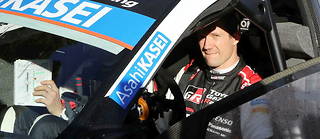 Victime d'une crevaison en fin de rallye, Sébastien Ogier n'avait rien pu faire pour empêcher la 80 e  victoire en WRC de Sébastien Loeb lors de l'édition 2022 du rallye de Monte-Carlo.
