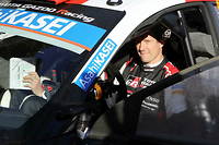 Victime d'une crevaison en fin de rallye, Sébastien Ogier n'avait rien pu faire pour empêcher la 80 e  victoire en WRC de Sébastien Loeb lors de l'édition 2022 du rallye de Monte-Carlo.
