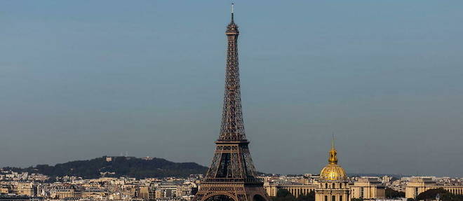 De nombreux monument et musees parisiens, a l'image de la tour Eiffel, ont vu leur frequentation revenir a un niveau similaire a l'avant-crise sanitaire. (Image d'illustration)
