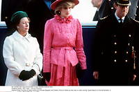 Diana avec la princesse Margaret et Charles en novembre 1982. 
