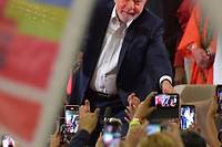 Lula candidat &agrave; la pr&eacute;sidence pour &quot;reconstruire le Br&eacute;sil&quot;