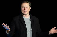 Elon Musk s'est offert le réseau social Twitter et a expliqué vouloir « libérer » sa communauté.
