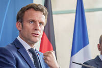 Remaniement&nbsp;: Macron dit savoir qui sera son prochain Premier ministre