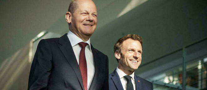 Le chancelier allemand Olaf Scholz recoit Emmanuel Macron, le 9 mai 2022 a Berlin. 
