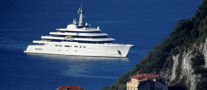 La valeur du yacht << Eclipse >>, propriete de Roman Abramovitch et construit en 2010, est estimee a plus d'un milliard d'euros.
