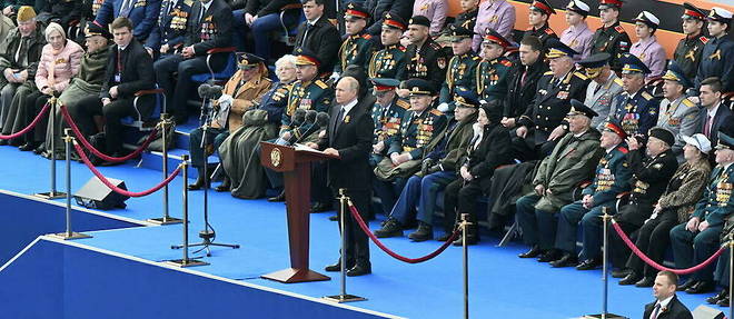 Chaque 9 mai, Vladimir Poutine prononce un discours sur la place Rouge pour la commemoration de la victoire sur le nazisme. En pleine guerre contre l'Ukraine, celui de lundi etait particulierement attendu.
