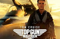 Tom Cruise, alias le pilote de l'US Navy Pete « Maverick » Mitchell, de retour dans  Top Gun Maverick.
