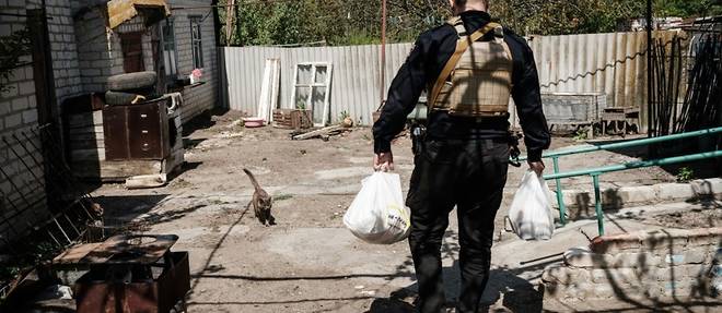 "Nous ne comptons pas pour eux": la colere des Ukrainiens restes dans le Donbass