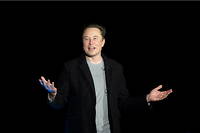L'annonce de cette suspension par Elon Musk a provoqué une chute de l'action à Wall Street.
