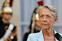 La nouvelle Premiere ministre Elisabeth Borne est diplomee de X.
