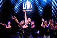 La danseuse Victoria sur la scène du cabaret du Lido à Paris, le 10 septembre 2019.
 
