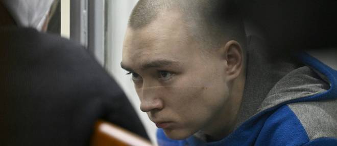 Ukraine: un militaire russe plaide coupable de crime de guerre a un premier proces a Kiev