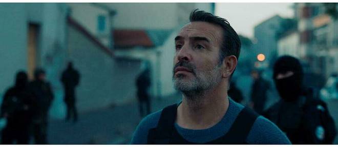 Jean Dujardin dans << Novembre >> de Cedric Jimenez.
