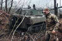 Moscou continue a intensifier sa puissance de feu le Donbass ou l'armee ukrainienne reconnait souffrir << de plus en plus >>. (image d'illustration)
