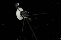 La sonde spatiale << Voyager 1 >> de la Nasa, lancee en 1977 avec son jumeau << Voyager 2 >>, vogue desormais au-dela des frontieres du systeme solaire.
