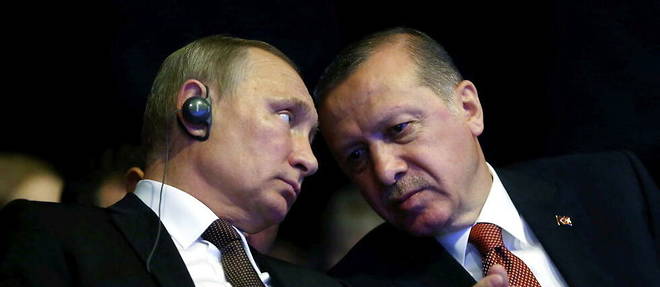 Vladimir Poutine et Recep Tayyip Erdogan, a Istanbul, le 10 octobre 2016. 
