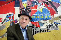 Jacques Villeglé, considéré par les street-artistes contemporains comme le « grand-père » de l'art urbain à travers notamment son travail sur les affiches lacérées, est décédé à l'âge de 96 ans.
