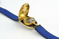 Dimanche, l'étude Bordeaux Quinconces mettra à l'encan la montre Mido personnelle de Jean Bugatti ainsi qu'un rare coffret dit « de souscription » signé Breguet. 
