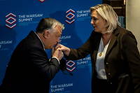 Rencontre à Varsovie, en Pologne, le 4 décembre 2021, entre Marine Le Pen et le Premier ministre hongrois, Viktor Orban.

