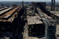 Ukraine: avec l'arm&eacute;e russe dans les ruines d'Azovstal, symbole du si&egrave;ge de Marioupol