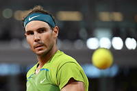 Rafael Nadal se prépare en espérant être apte à participer à Wimbledon le 27 juin.
