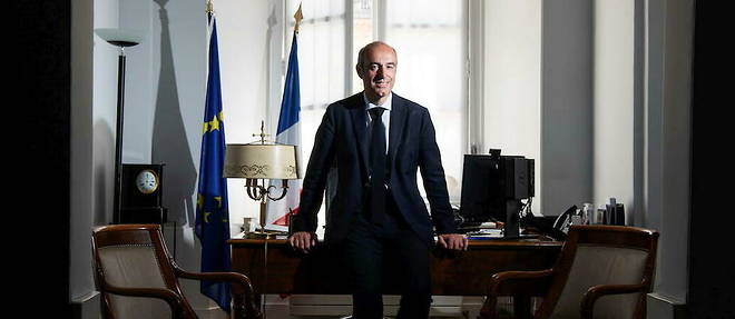 Olivier Marleix, depute d'Eure-et-Loir, dans une son bureau de la presidence du groupe Les Republicains a l'Assemblee nationale, le 23 juin 2022, Paris. 
