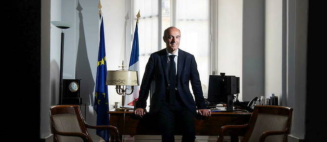 Olivier Marleix, député d'Eure-et-Loir, dans une son bureau de la présidence du groupe Les Républicains à l'Assemblée nationale, le 23 juin 2022, Paris. 
