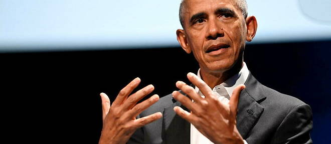 L'ancien president americain Barack Obama, ici lors du sommet de Copenhague sur la democratie au Royal Danish Playhouse (Skuespilhuset), le 10 juin. 2022. 
 
