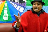 En Equateur, Leonidas Iza, l'indig&egrave;ne au poncho rouge qui d&eacute;fie le gouvernement