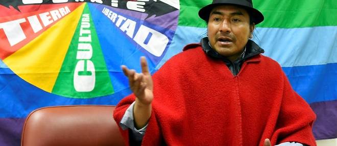 En Equateur, Leonidas Iza, l'indigene au poncho rouge qui defie le gouvernement