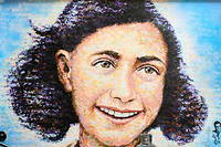 Publie pour la premiere fois le 25 juin 1947, << Le Journal d'Anne Frank >> fete aujourd'hui ses 75 ans (image d'illustration).

