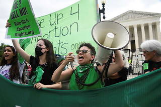 Manifestants pro-avortement à Washington, le 24 juin, devant la Cour suprême.
